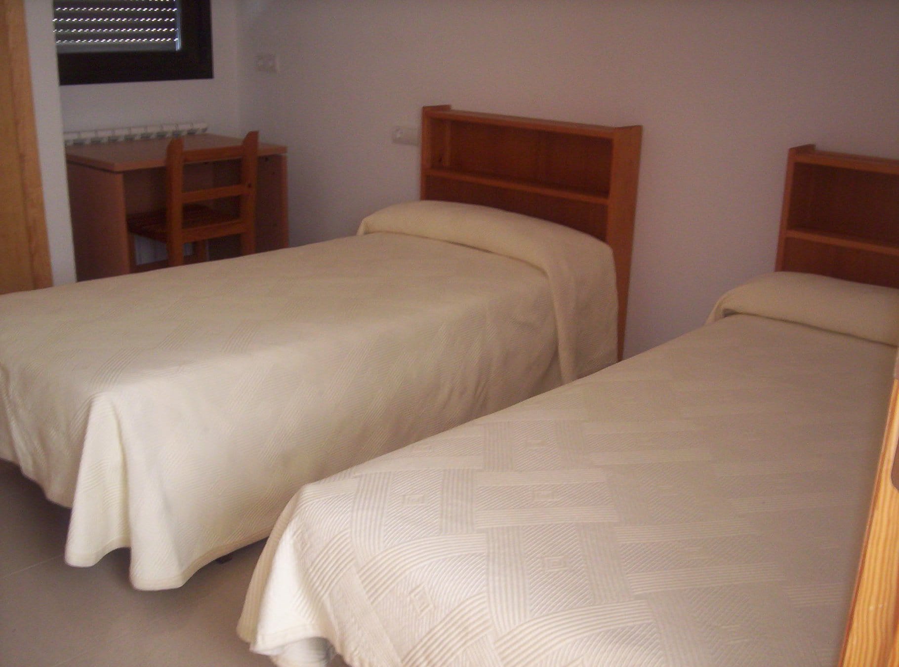 Casa de Espiritualidad Santa Teresa - Dormitorio 02